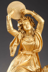 PENDULE HORLOGE "ESMERALDA" OU "LA DANSEUSE AU TAMBOURIN"