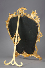 Miroir ancien doré de style Louis XV Miroir ancien doré de style Louis XV