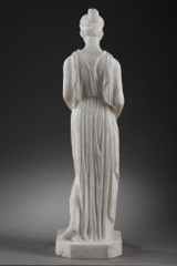 Art Deco sculpture &quot;La Samaritaine&quot;.