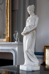 SCULPTURE EN ALBÂTRE "LA SAMARITAINE", ÉPOQUE ART DÉCO