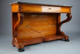 LARGE CONSOLE EN MERISIER, XIXÈME SIÈCLE