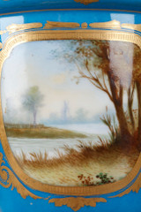 Пары ваз с крышками