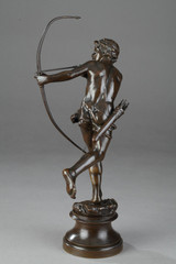 BRONZE SCULPTURE "YOUNG ARCHER" BY ANTOINE BOFILL (1875-1921)