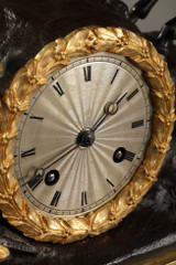HORLOGE ANCIENNE AU CAVALIER EN BRONZE DORE ET PATINE, 19EME SIECLE HORLOGE ANCIENNE AU CAVALIER EN BRONZE DORE ET PATINE, 19EME SIECLE