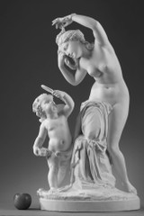 Statue en biscuit "Amour et Psyché" Statue en biscuit "Amour et Psyché"