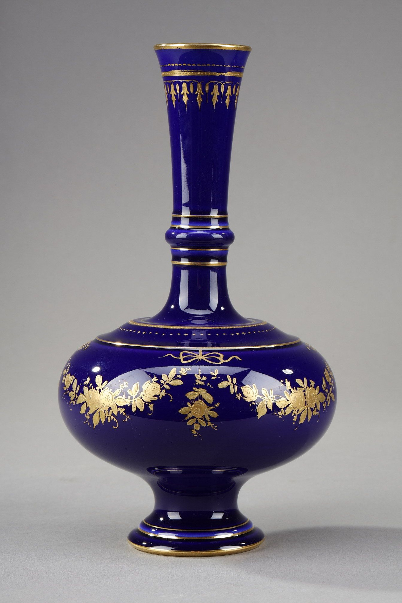 Vases de style Louis XV