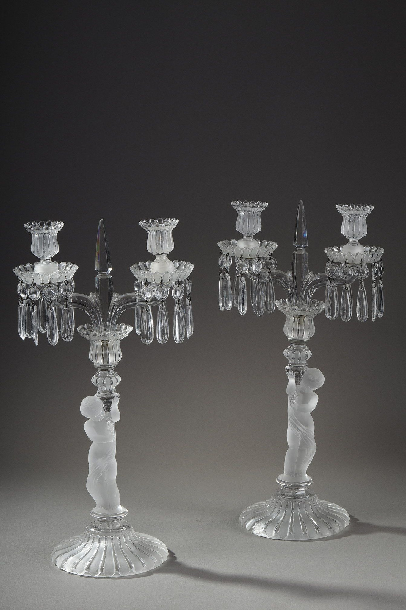 Paire de chandeliers en cristal baccarat