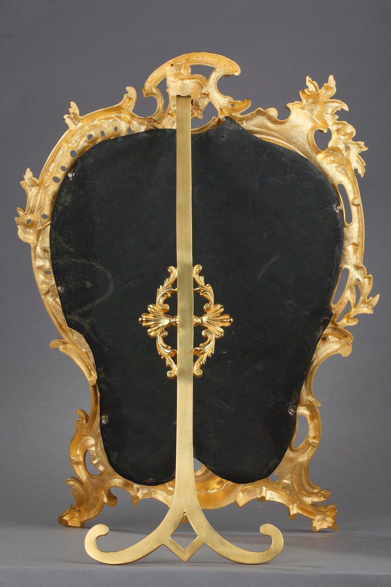 Miroir chantourné doré, 19e siècle