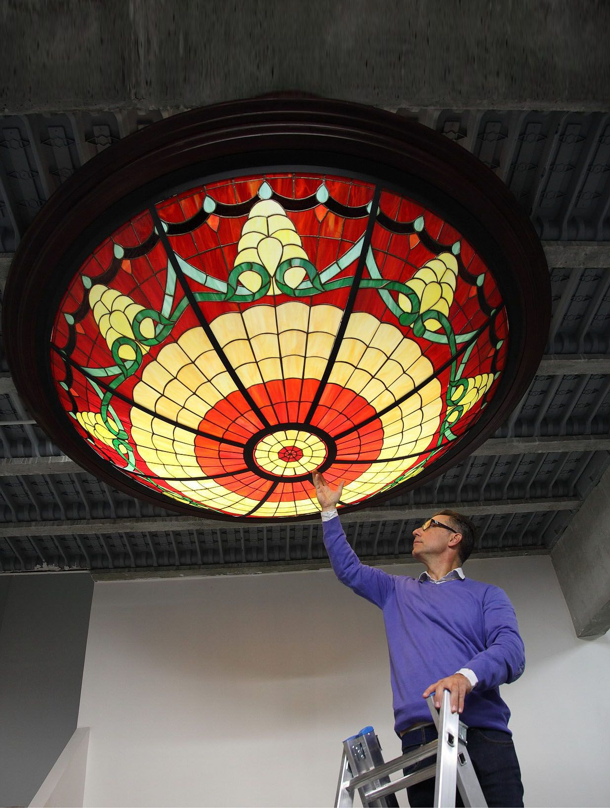 Plafonnier vasque art déco, verre moulé dépoli satiné | Selency