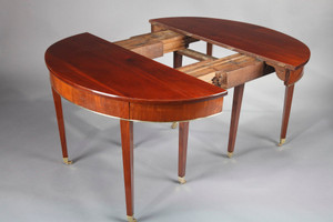 DIRECTOIRE-STYLE OVAL TABLE WITH MAHOGANY VENEER EXTENSIONS