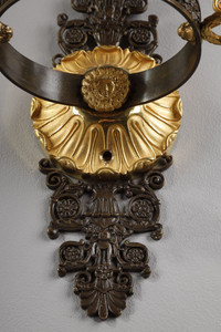 Gilded bronze wall lamp