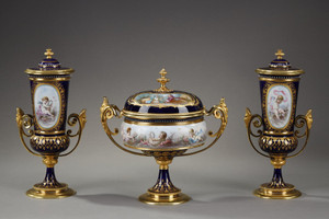 Sèvres porcelain bowl