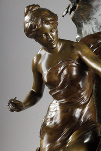 Figure en bronze