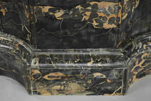 Veined orange-grey marble sheath