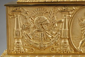 Horloge pendule dorée "Gallien à Paris"