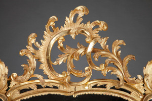 LARGE MIRROR IN CARVED WOOD AND GILT