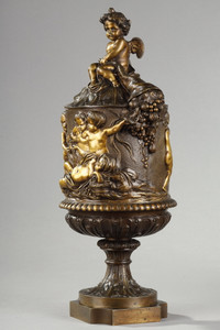 Paire de vases d'après Claude Michel