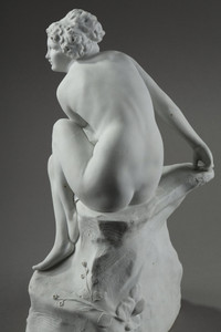 Biscuit "Bather on a rock" by Raphael Nannini