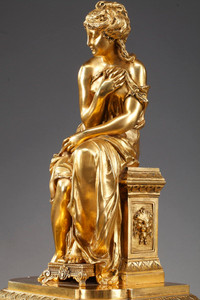 Pendule dorée, époque 19e siècle