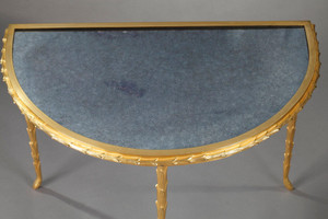 Table d'appoint en bronze doré