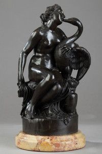 SMALL BRONZE GROUP "LEDA AND THE SWAN" SIGNED ROGUE (NINETEENTH CENTURY SCHOOL)