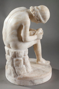 SCULPTURE IN ALABASTER "LE TIREUR D'EPINE" FROM THE ANTIQUE