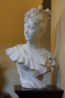 Бюст из мраморной женщины, Анри Эмиль Аллуар (1844-1929)