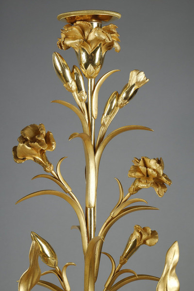 Канлельно вазы в позолоченной бронзе