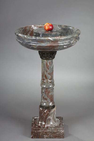 Bronze capital