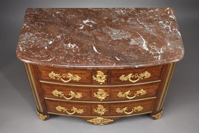 COMMODE REGENCE ESTAMPILLÉE P M , ATTRIBUÉE À PIERRE MOULIN