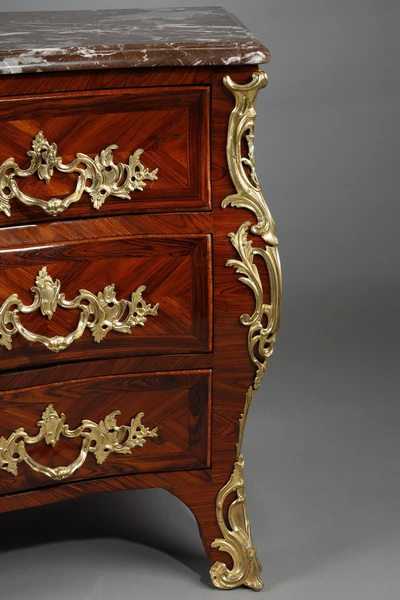 Commode XVIIIème estampillée Lapie