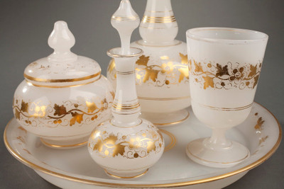 Napoleon III white opaline water service