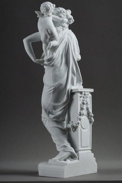 Пара аллегорических фигур в фарфоровом печенье после перевозчика