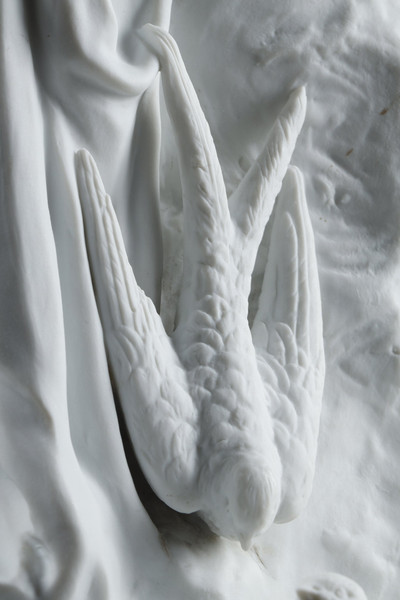 GRAND BISCUIT, "Купальщица с ласточками" Огюста Джозефа Пейффера (1832–1886 гг.)