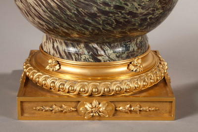 PAIR OF LOUIS XVI STYLE URNS IN RUSSIAN JASPER