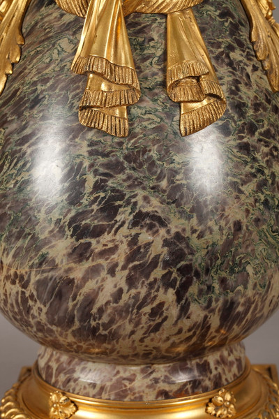 PAIR OF LOUIS XVI STYLE URNS IN RUSSIAN JASPER