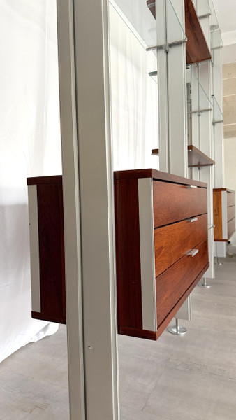 Etagère modulaire design pouvant faire office de séparateur de pièce, années 70