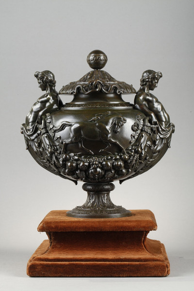 Barbedienne bronze cup