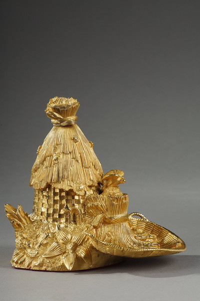 RARE ENCRIER FRANC MACON EN BRONZE DORÉ ET FORME DE RUCHE, XIXE