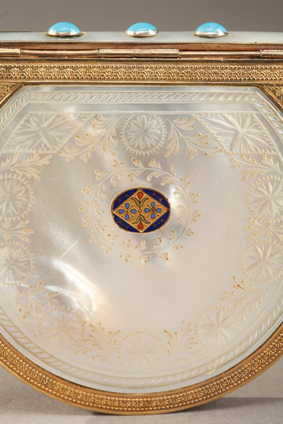 SMALL ANTIQUE PURSE IN MOTHER-OF-PEARL, ENAMEL, VERMEIL AND TURQUOISE, 19TH CENTURY