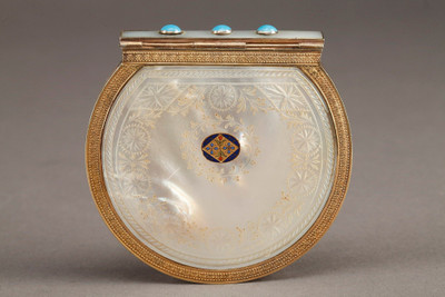 SMALL ANTIQUE PURSE IN MOTHER-OF-PEARL, ENAMEL, VERMEIL AND TURQUOISE, 19TH CENTURY