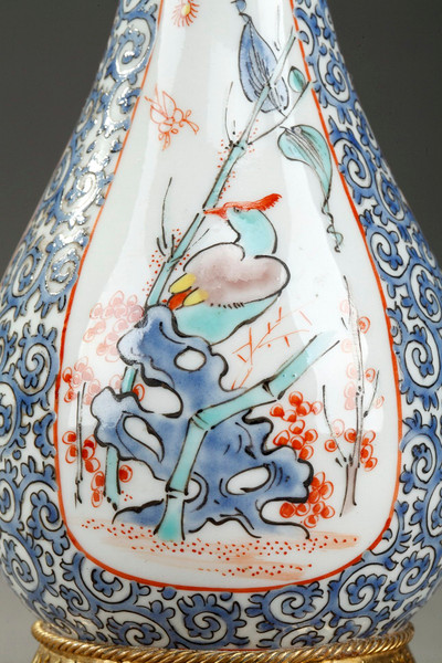ANTIQUE PERFUME BOTTLE: OPIUM VIAL IN PORCELAIN AND ENAMEL, MANUFACTURE SAMSON