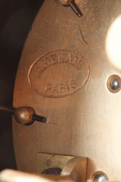PENDULE HORLOGE "ESMERALDA" OU "LA DANSEUSE AU TAMBOURIN"