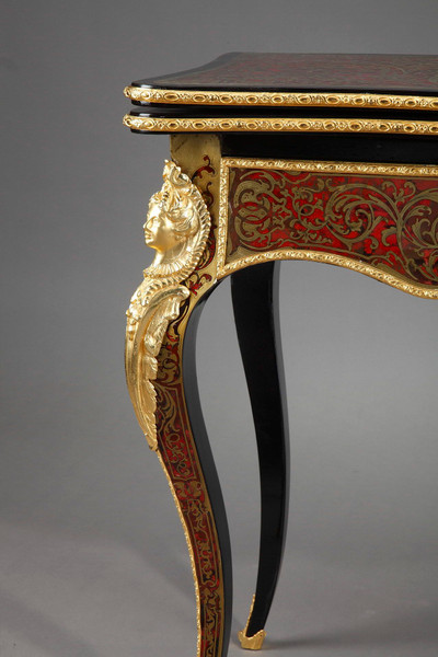 tavolo da gioco del XIX secolo