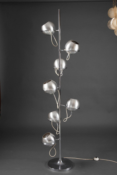 LAMPADAIRE 1960/1970 A SEPT LUMIERES, MODELE D'ÉTIENNE FERMIGIER