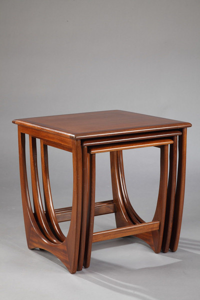 Набор 3 &quot;Astro&quot; гигогеночных таблиц в g-plan edition teak
