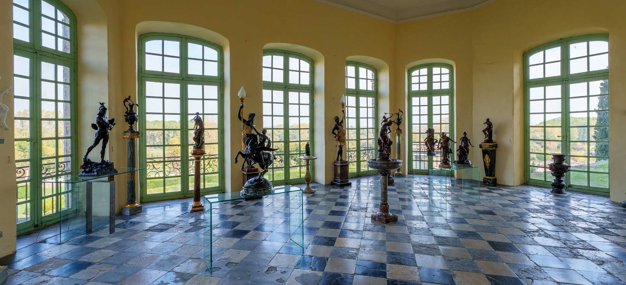Ballsaal und Skulpturenhalle
