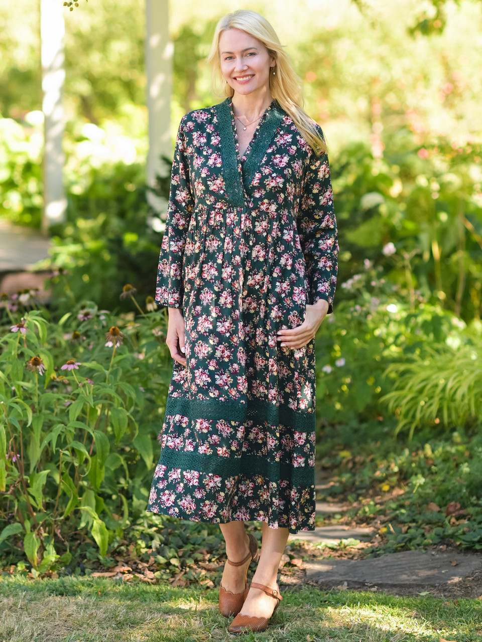 slim fit dress slacks Flying Tomato Forest Green Textured Short Dress main image 0