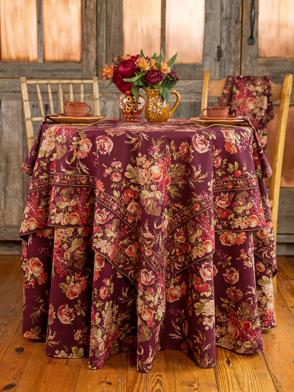 April Cornell Tablecloth - Thumbnail 2