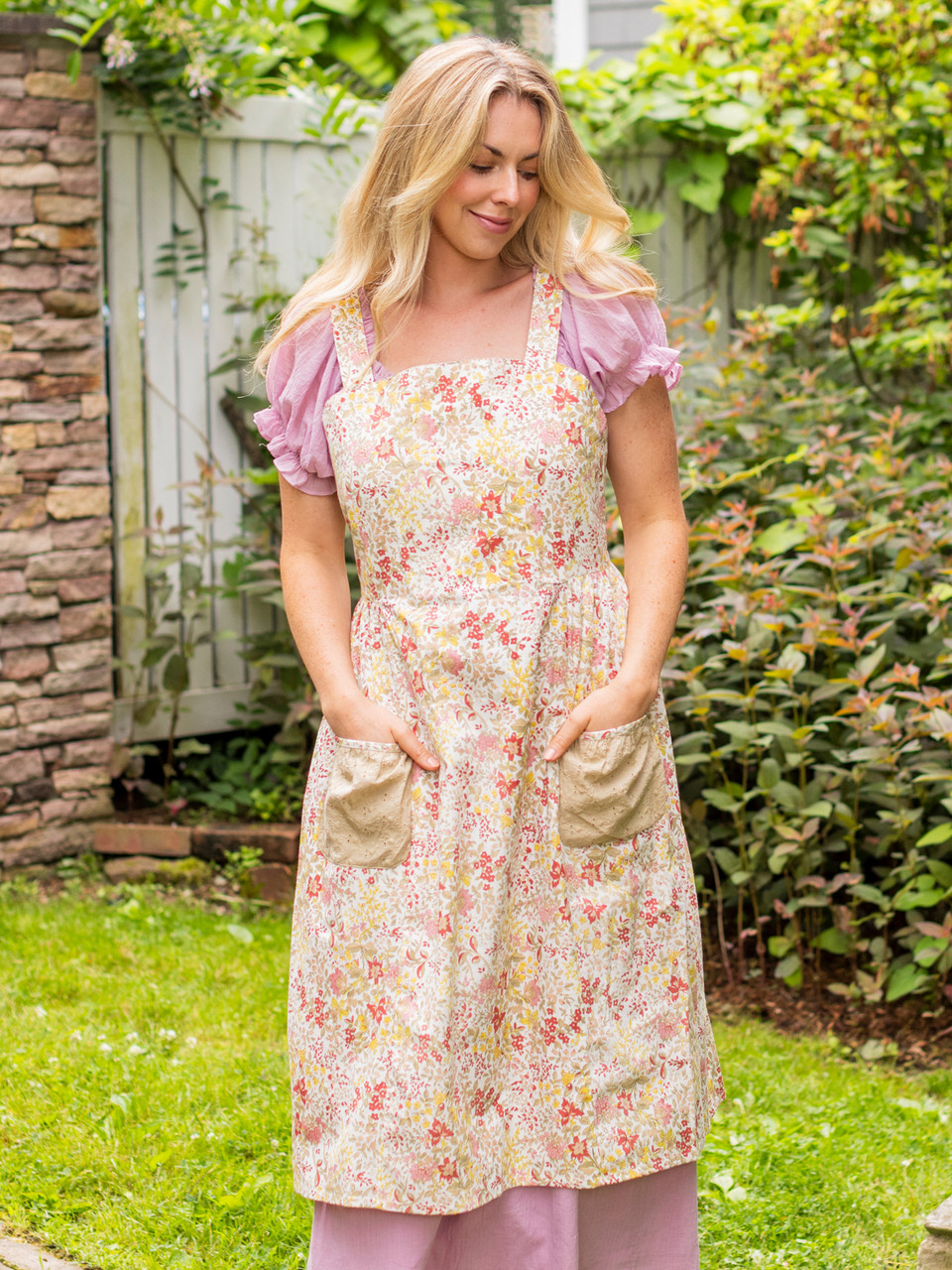 Penelope Ruffle Farmhouse Apron - Ivory | Shop Beautiful Designs